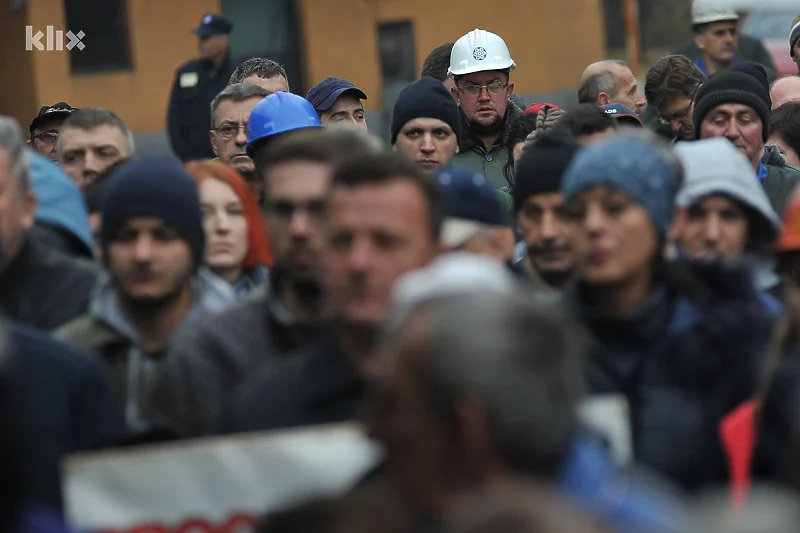 Federalna vlada, poslodavci i sindikati u srijedu razmatraju iznos najniže plate za 2023. Federalna vlada, poslodavci i sindikati u srijedu razmatraju iznos najniže plate za 2023.