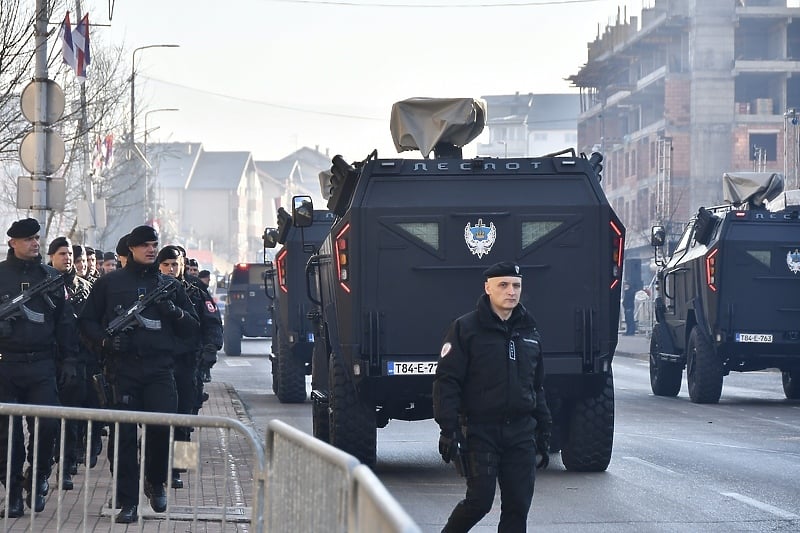U Istočnom Sarajevu posljednje pripreme za obilježavanje neustavnog "Dana RS-a" U Istočnom Sarajevu posljednje pripreme za obilježavanje neustavnog "Dana RS-a"