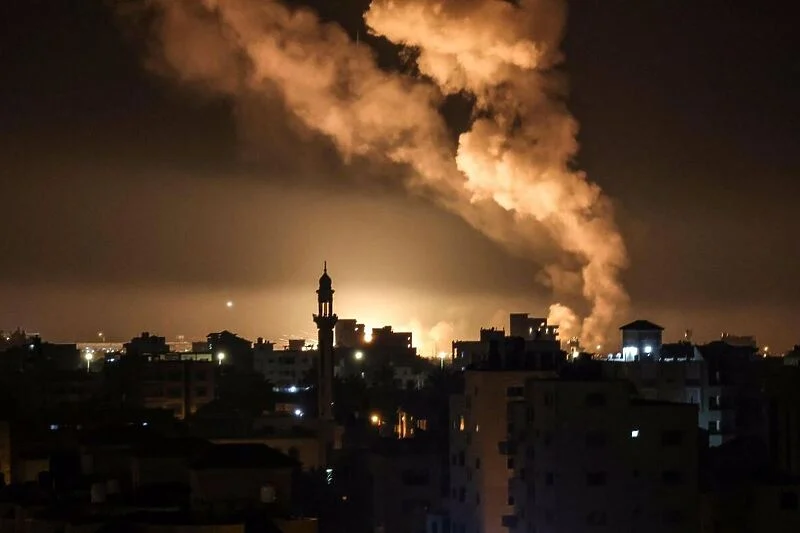 Pojas Gaze pod žestokim napadom, Izrael pokrenuo zračne udare