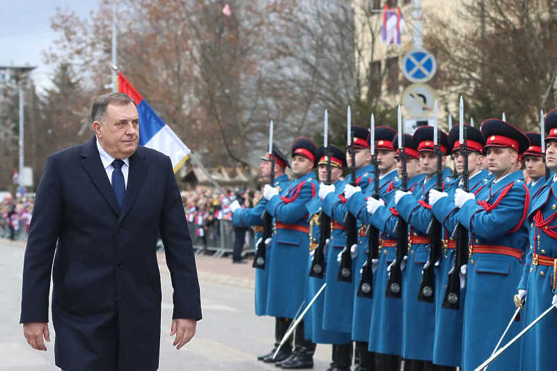 Dodik traži formiranje široke koalicije kako bi "odbranio RS" izmjenom entitetskog ustava