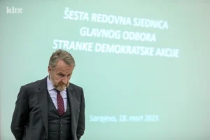 Izetbegović povezao oca sa sankcijama i suprugom: Moj babo je jedini zaustavljao Titova etnička čišćenja