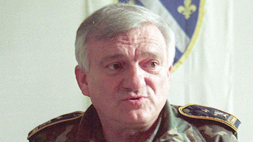 Istaknuti Bosanac: Druga godišnjica smrti bh. generala Jovana Divjaka