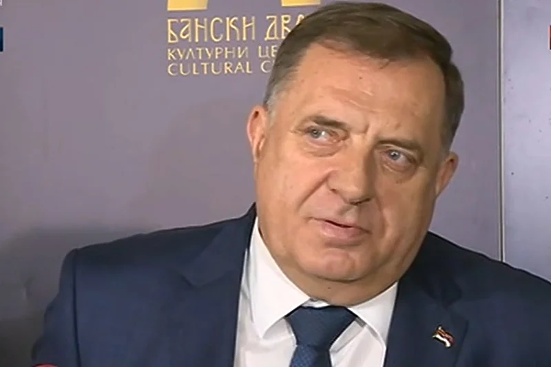 Dodik spremio dokument za političare iz RS-a kojim traži povratak na Ustav BiH iz 1995.