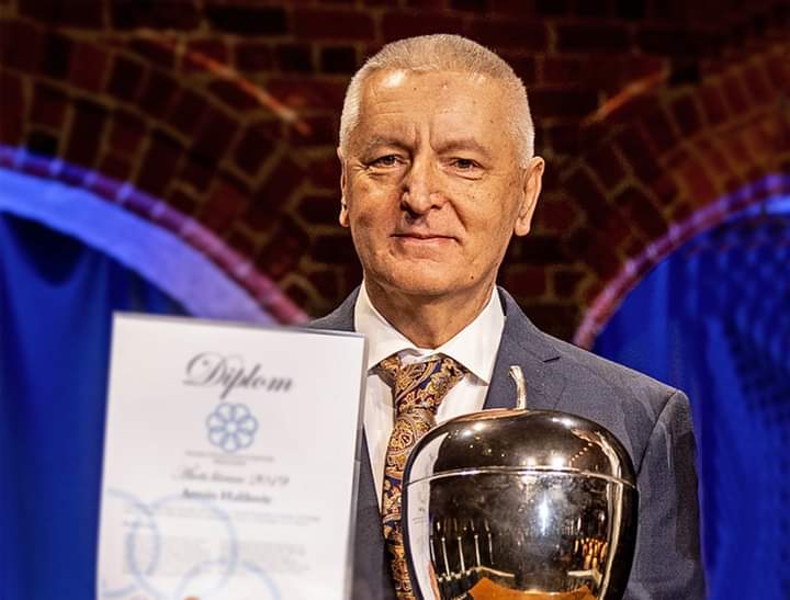 BOSANSKI ČOVJEK PROGLAŠEN ZA NAJBOLJEG PROFESORA GODINE U ŠVEDSKOJ