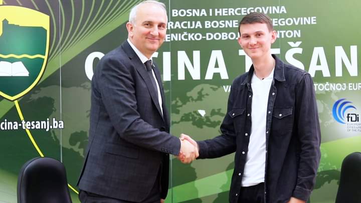 I oni su budućnost Tešnja: Ahmed Spahić – evropski viceprvak iz matematike