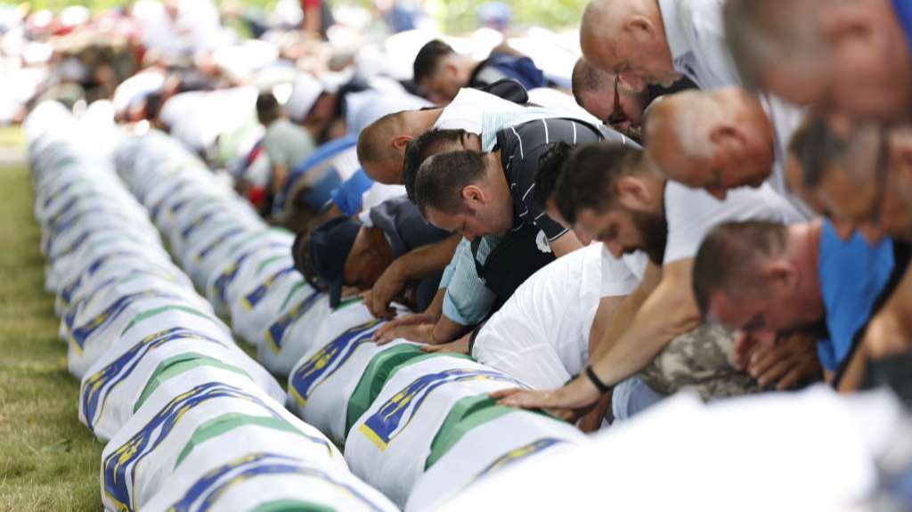 Fazlić: Posmrtni ostaci 29 žrtava genocida u Srebrenici spremni za ukop