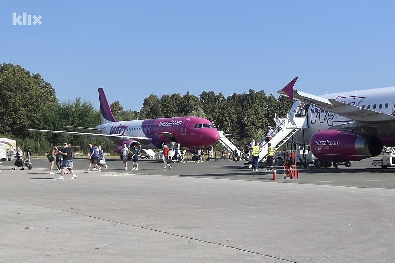 Ukidanje Wizz Airove baze ugrožava opstanak aerodroma u Tuzli, spas je u novoj aviokompaniji