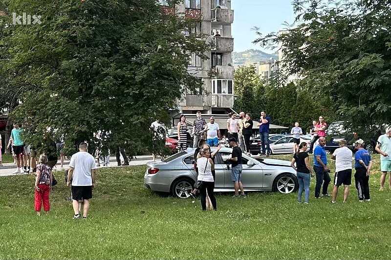 Uhapšen maloljetnik koji je maminim BMW-om udario djevojke u Hrasnom
