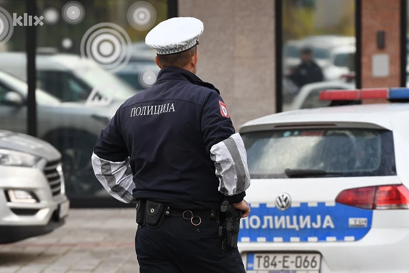 Policajci u RS-u pretukli maloljetnika u stanici, otac u drugoj prostoriji slušao jauke