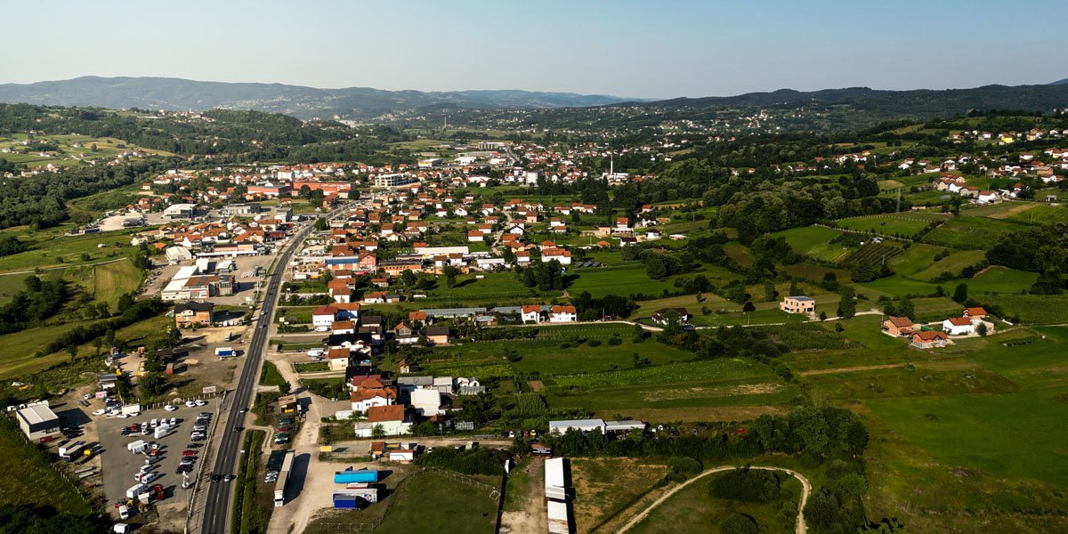 Doboj Jug: Pokušaj krađe iz teretnih vozila