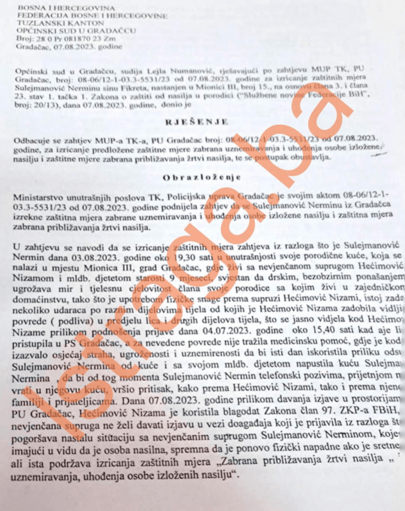Rekonstrukcija masakra: Sud u Gradačcu u ponedjeljak odbio zabraniti ubici Nerminu Sulejmanoviću da se približava supruzi Nizami, četiri dana poslije Nermin je ubio suprugu! Rekonstrukcija masakra: Sud u Gradačcu u ponedjeljak odbio zabraniti ubici Nerminu Sulejmanoviću da se približava supruzi Nizami, četiri dana poslije Nermin je ubio suprugu!