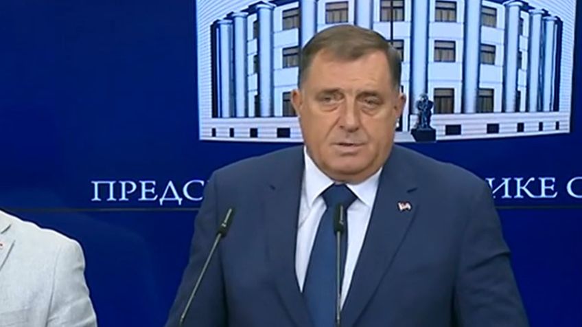 Dodik: Dok ne dođe Zakon o Ustavnom sudu na dnevni red Vijeća ministara nećemo odlučivati o drugim zakonima