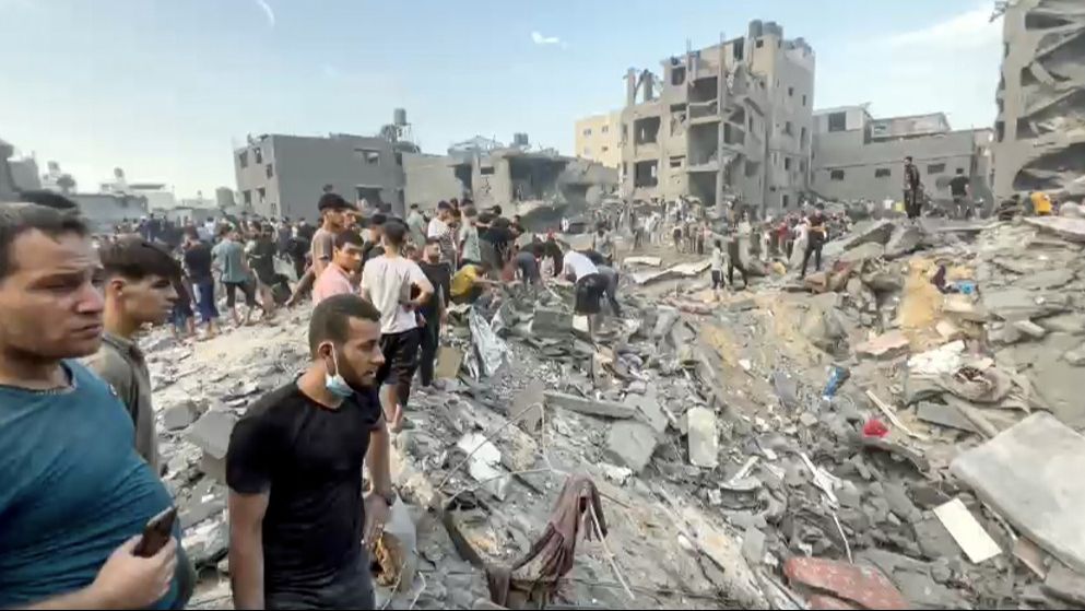 Ministarstvo zdravstva u Gazi: U izraelskom napadu na izbjeglički kamp Jabalia ubijeno 100 ljudi