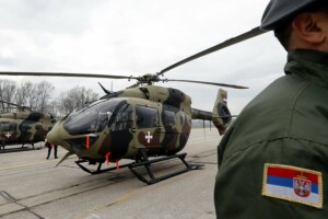 Kosovo pozvalo Srbiju da povuče vojsku sa granice: Pažljivo pratimo