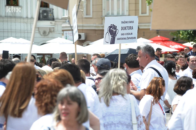 Doktori u Federaciji BiH najavili štrajk: Naša prava u većim i manjim kantonima nisu ista