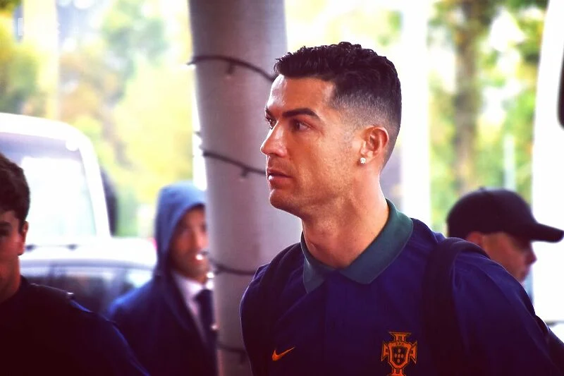 Portugalci i u Zenici izazvali euforiju, Ronaldo dočekan povicima "Siu"