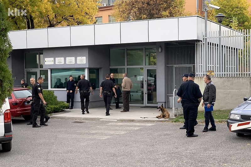 Sarajevska policija podiže stepen sigurnosti oko Suda BiH, očekuju se Dodikove pristalice