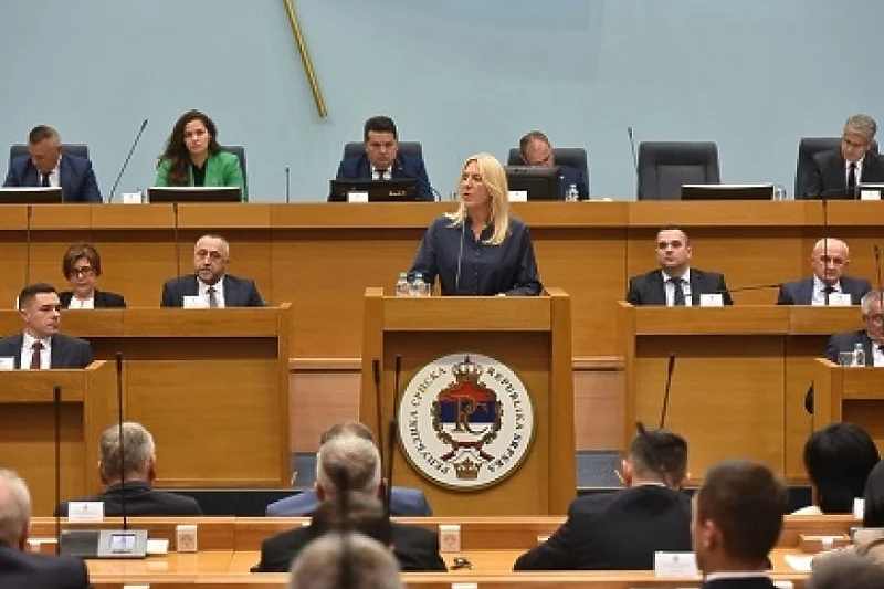NSRS oborila zaključak Predsjedništva BiH: Dok je Dodik proklinjao, Cvijanović je molila poslanike