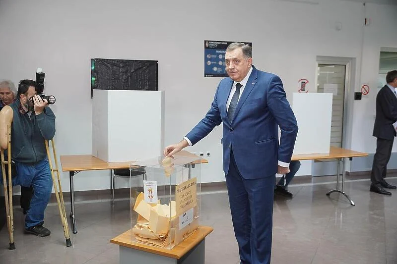 Dodik: Nismo očekivali napade iz Beograda na Srbe iz RS-a, to je za nas bolno
