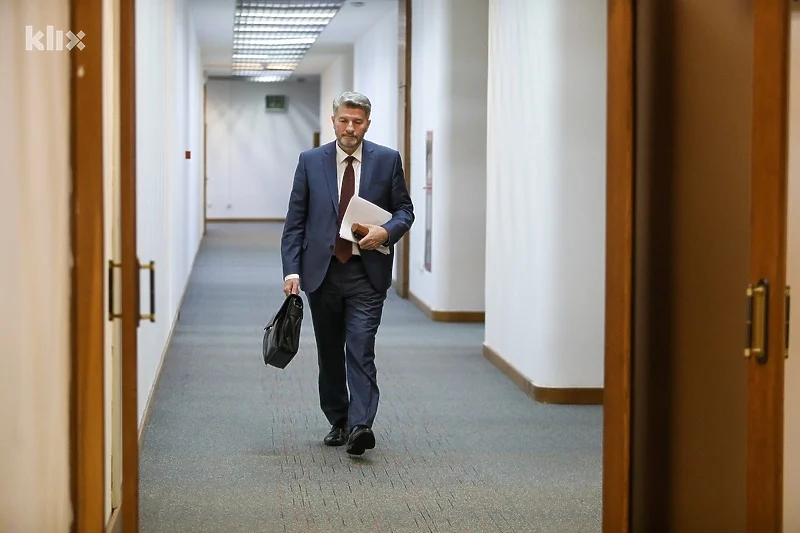 Ko će se pridružiti stranci Šemsudina Mehmedovića, ovo su neka imena