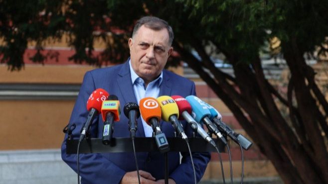Dodik: Sudije Ustavnog suda BiH iz RS se neće izabrati dok ne odu strane sudije i dok se ne ponište neustavne odluke
