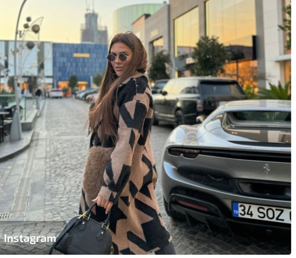 Influenserici koja je “divljala” Sarajevom oduzeta vozačka dozvola, oglasio se i ministar Katica