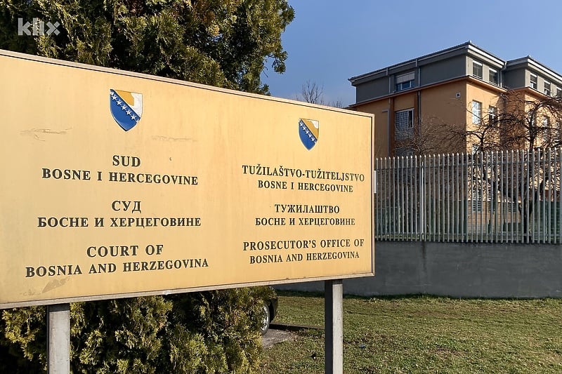 Optužnica za genocid protiv šest osoba: Operacija streljanja i skrivanja tijela 800 Bošnjaka u Orahovcu