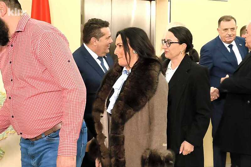 Načelnica Jezera: Tražit ću da u RS-u ruski jezik bude obavezan predmet umjesto engleskog