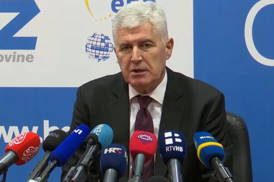ČOVIĆ ODBRUSIO AMERIKANCIMA: "Uticaj te vrste neće ići. Ja mogu biti samo na bijeloj listi, jer je anđeoska, nikakvoj crnoj listi!"