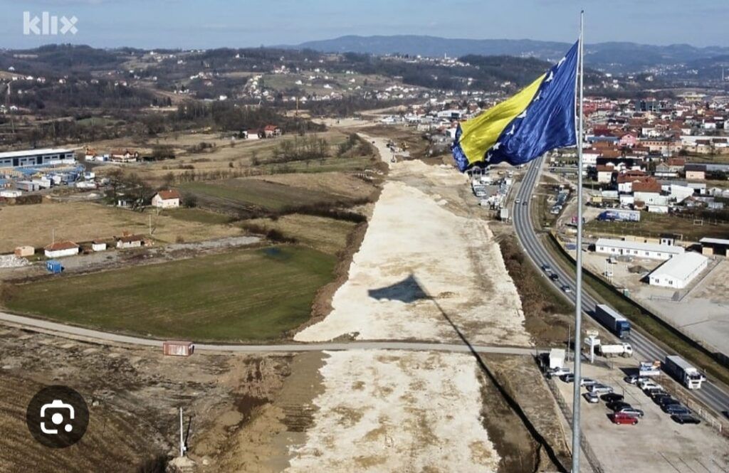 PONOVO KRAĐA GORIVA U TEŠNJU: Iz dvije radne mašine ukradeno ukupno ...