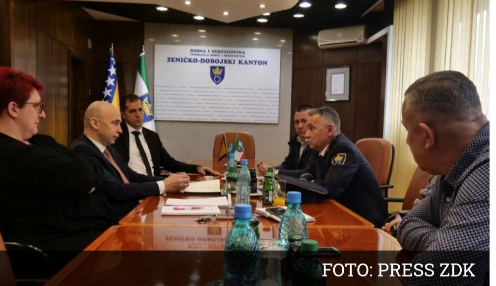 Dogovorili se predstavnici Vlade ZDK i Sindikata, osnovica plaće za službenike MUP-a najveća u FBiH
