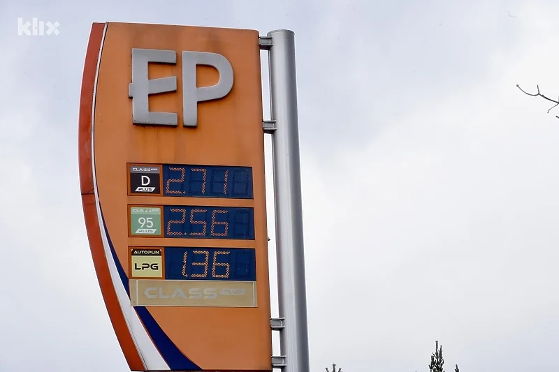 Porasle cijene goriva na pumpama širom BiH, a već se najavljuju nova poskupljenja