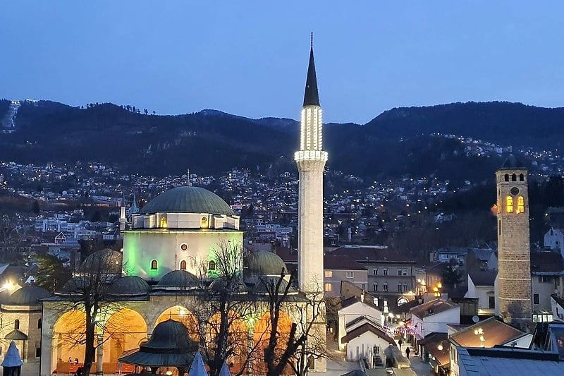Muslimani večeras dočekuju Lejletu-l-berat, noć u kojoj se ispisuje sudbina