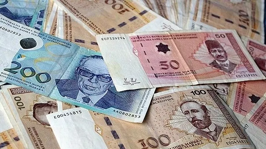 Banke u BiH mijenjaju građanima rokove kredita građanima i tipove kamatnih stopa Banke u BiH mijenjaju građanima rokove kredita građanima i tipove kamatnih stopa