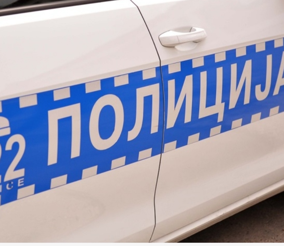 Policijski službenici Policijske stanice Doboj 2, lišili su slobode dva lica iz Doboj Juga, FBiH zbog krađe Policijski službenici Policijske stanice Doboj 2, lišili su slobode dva lica iz Doboj Juga, FBiH zbog krađe
