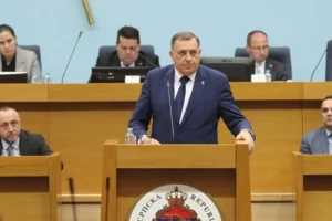 Dodik pozvao Srbiju da se izjasni da su "Bošnjaci prekršili Dejtonski sporazum" i da više ne "stoji iza njega"
