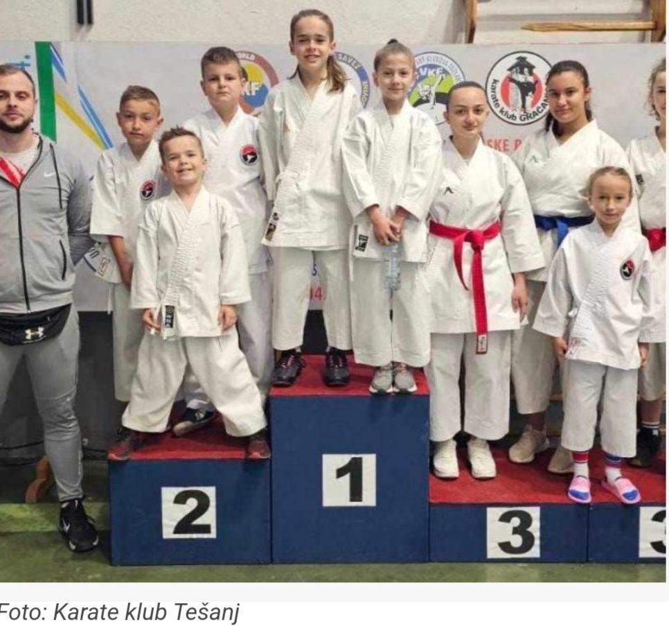 13 medalja za takmičare Karate kluba Tešanj