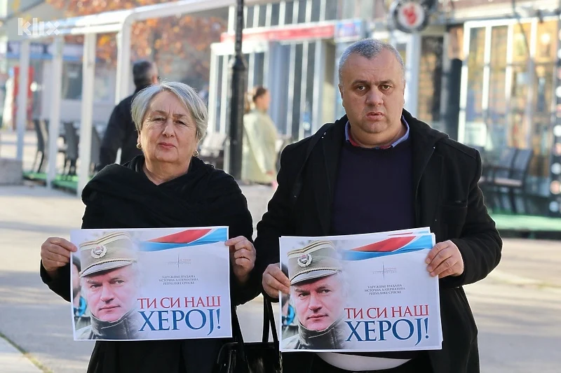 Zbog veličanja ratnog zločinca Ratka Mladića počelo suđenje Vojinu Pavloviću
