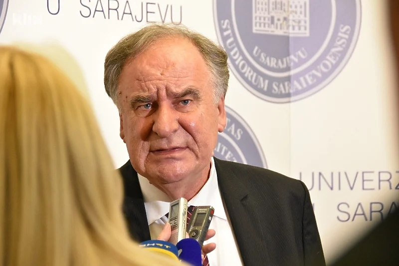 Bogić Bogićević imao moždani udar, smješten na Odjelu neurologije Opće bolnice u Sarajevu