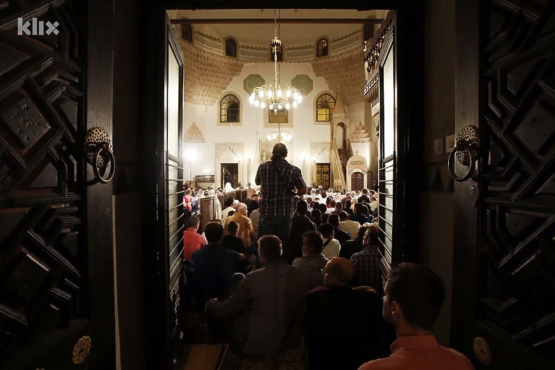 Noć koja je vrijednija od hiljadu mjeseci: Večeras muslimani obilježavaju Lejletul-kadr