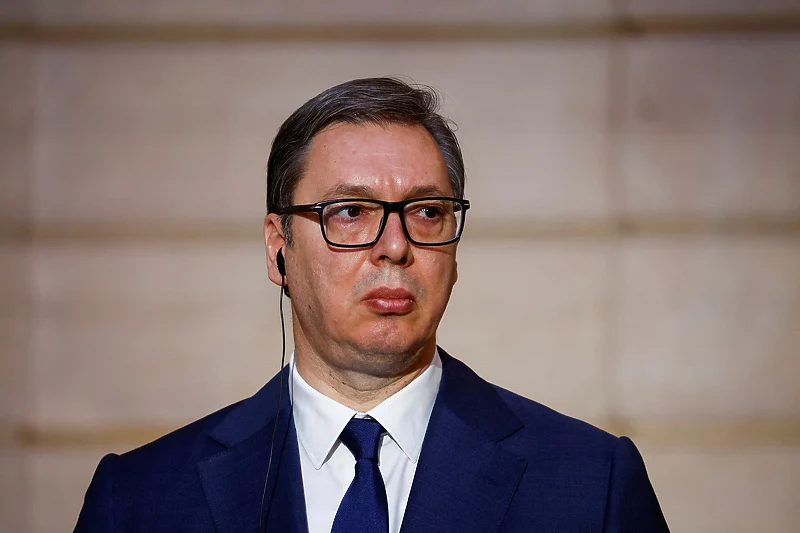 Aleksandar Vučić prostački vrijeđao Denisa Bećirovića, nazvao ga sitnim lažovom i falsifikatorom