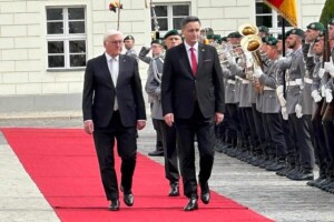 Denis Bećirović u Njemačkoj dočekan uz najviše državne počasti