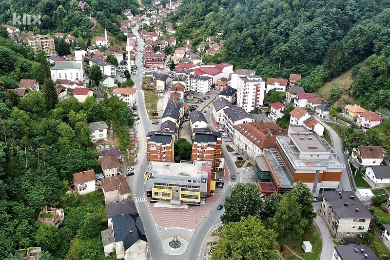 Zašto bošnjački kadrovi ne mogu preći preko sujete i imati jednog kandidata za načelnika Srebrenice