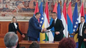 Nakon sastanka s Dodikom: Sijarto poručio da će Mađarska glasati protiv rezolucije o Srebrenici