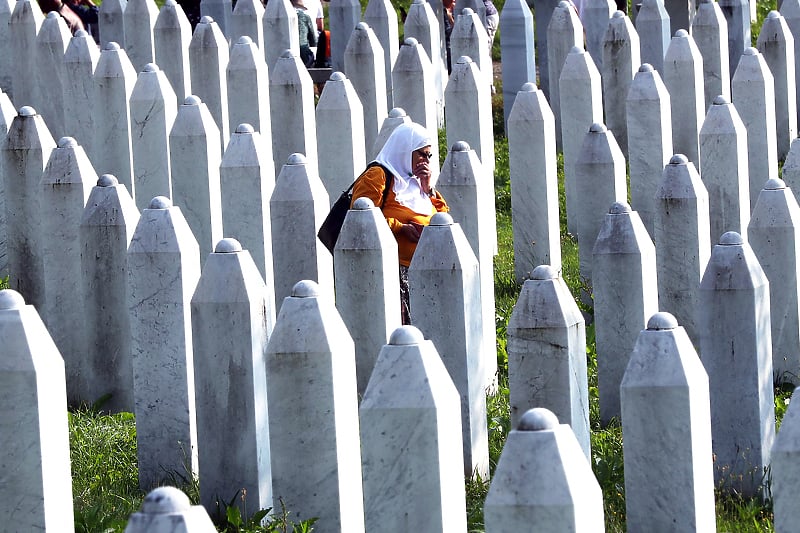 Snažna poruka iz EU: Kod nas nema mjesta za one koji negiraju genocid u Srebrenici i veličaju zločince
