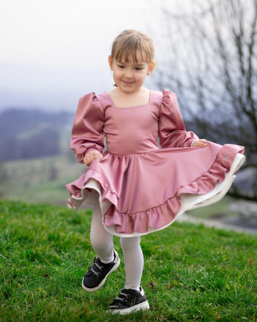 MARA - Kako ljubav mlade porodice iz Tešnja postaje brend MARA - Kako ljubav mlade porodice iz Tešnja postaje brend